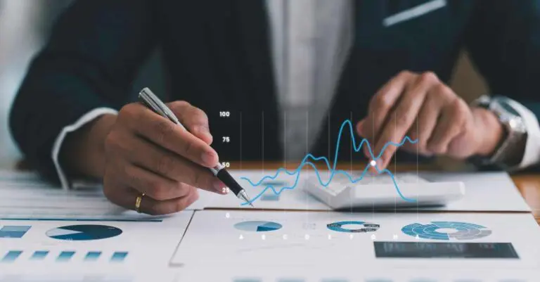 Data cleaning, data cleaning methods, Business analysis, strategy and planning concept. Businessman, finance analyst working on digital tablet, business data and economic, economic growth, financial graph chart, stock market report